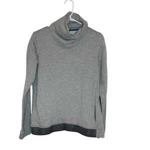 Nike Cowl Neck Sweatshirt Gray Athleisure Pullover Medium
